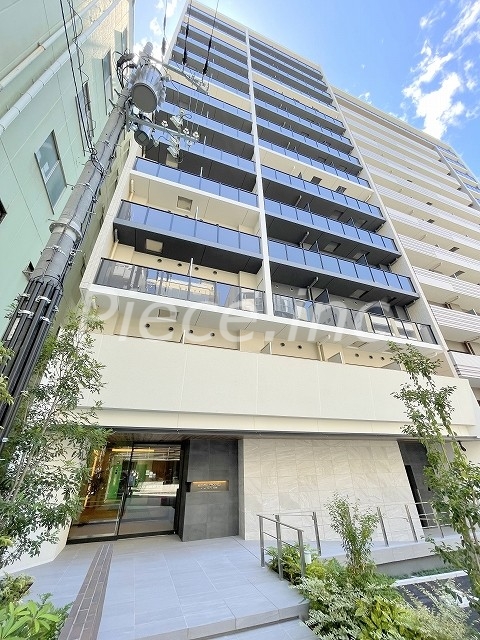 ドゥーエ天満橋の外観