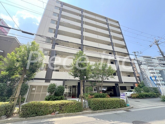 アーバンフラッツ新大阪２の外観