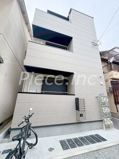 Ｄ－００５の外観