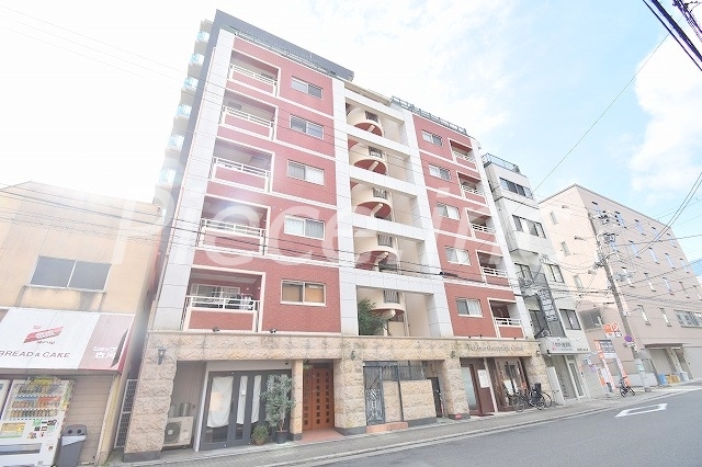 シャルムヒルズ南森町の外観