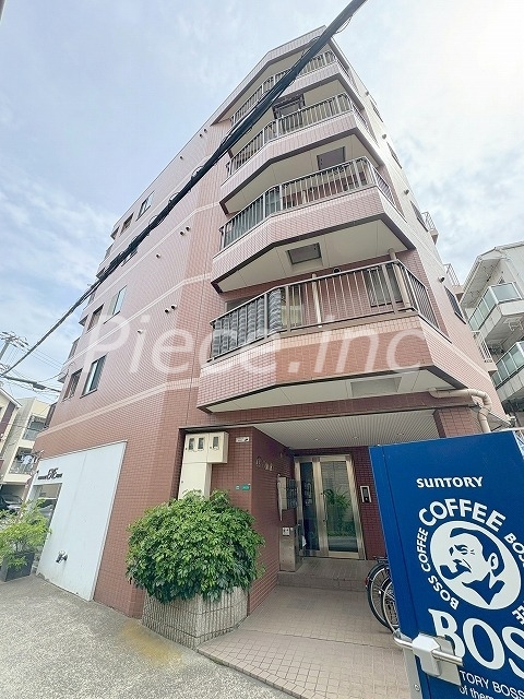 アルファコートの外観
