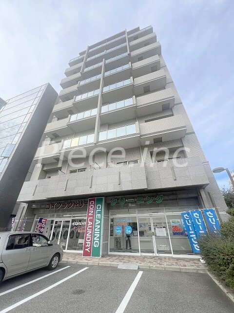 プルメリア新大阪の外観