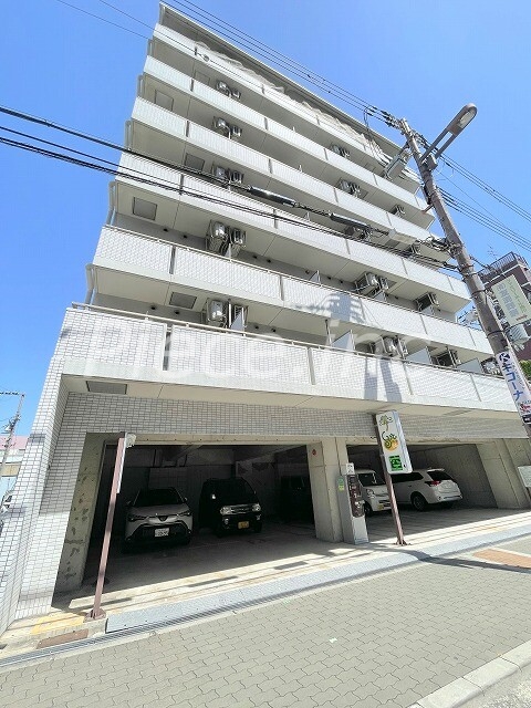 都マンション赤川の外観
