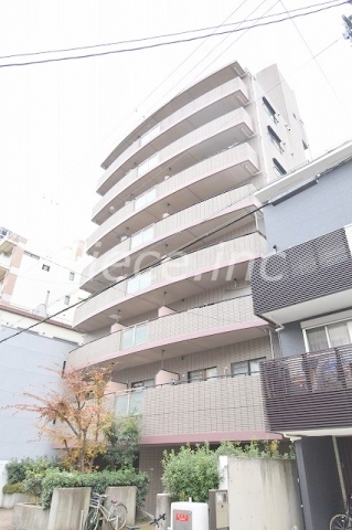 ライフ北梅田の外観