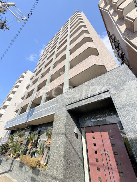 クレアートアドバンス北大阪の外観