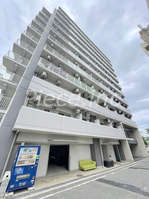 エステムコート新大阪９グランブライトの外観