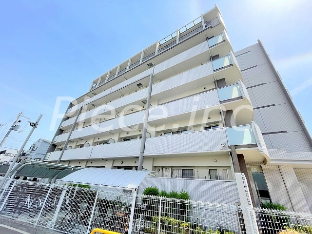 アルバグランデＭの外観