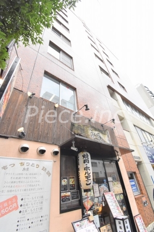 トウセン本町橋ビルの外観