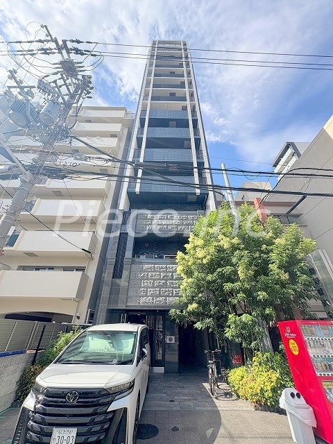 プレサンス心斎橋レヨンの外観