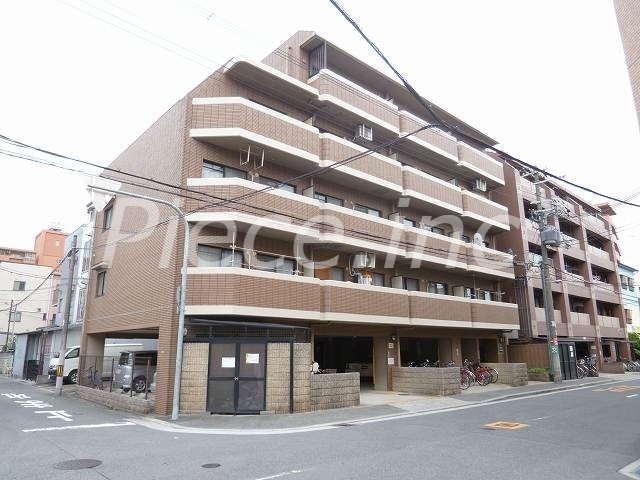プレステージ鶴見の外観