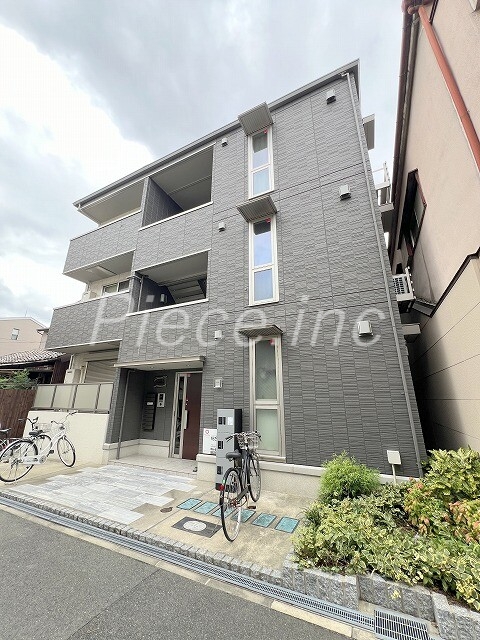 ビルボード淡路駅前の外観