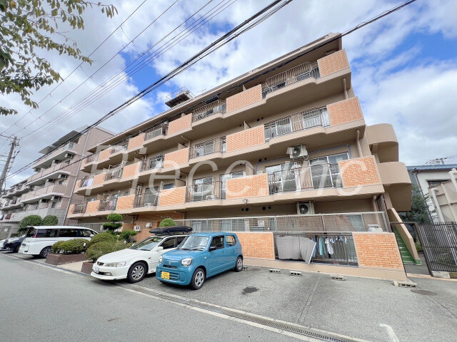 第２エクセルハイツの外観