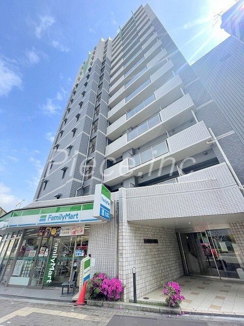 グレンパーク新大阪２の外観