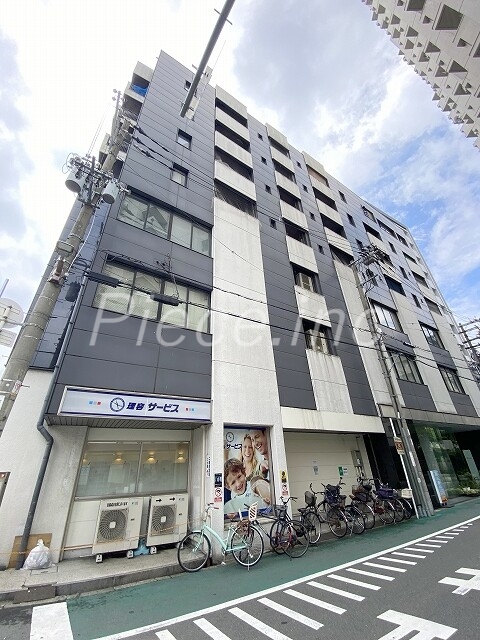 M+FLATS