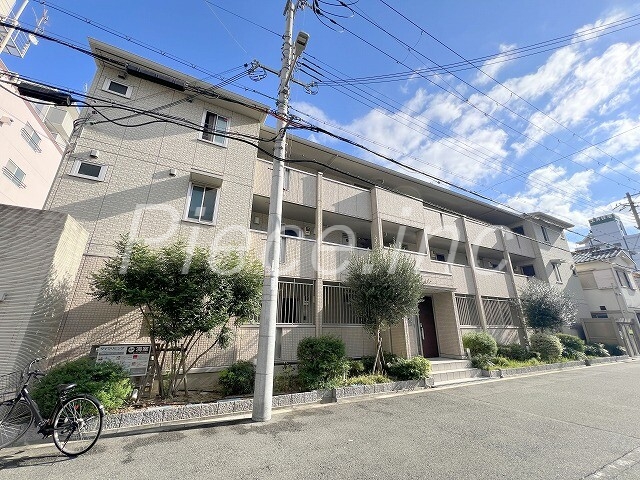 シャルムＡの外観