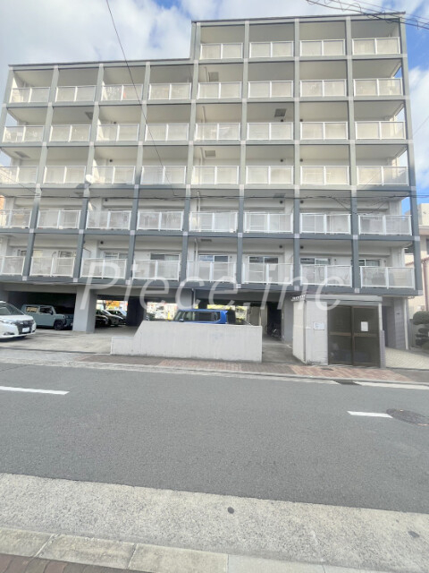 今福ロイヤルコートの外観