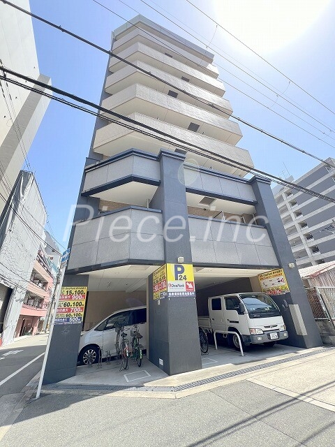 ロイヤルレジデンス新大阪の外観