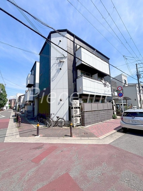 カーサクレスト清水２の外観