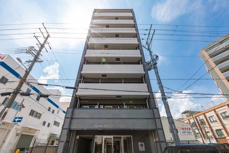長柄西１丁目マンションの外観