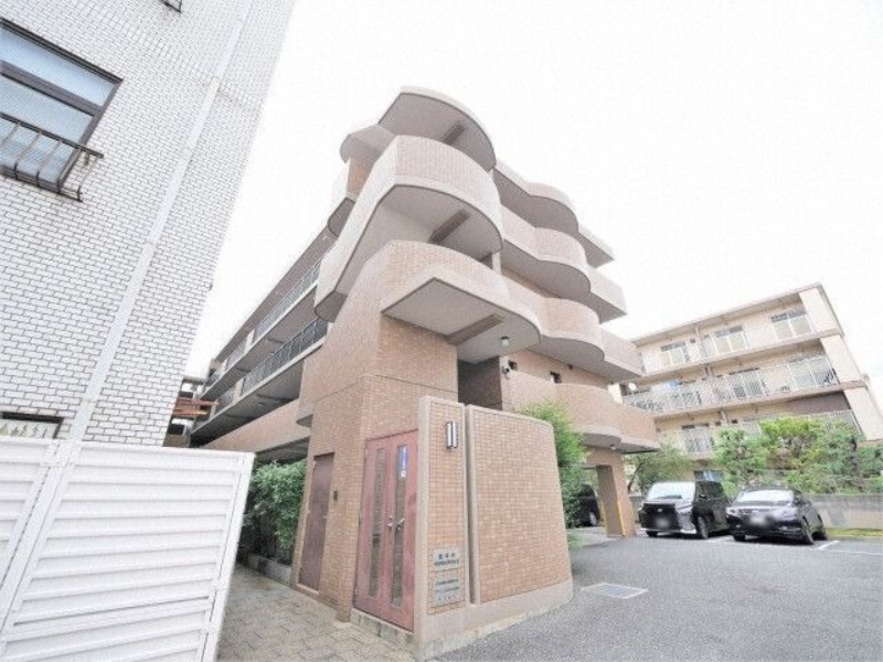 小曽根１丁目マンションの外観