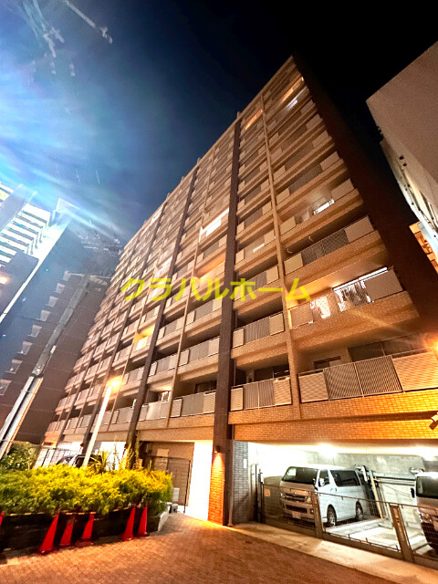 アーバンフラッツ西中島の外観
