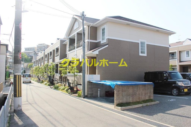 ヴィラージュ刀根山Ⅲの外観 ヴィラージュ刀根山Ⅲの外観