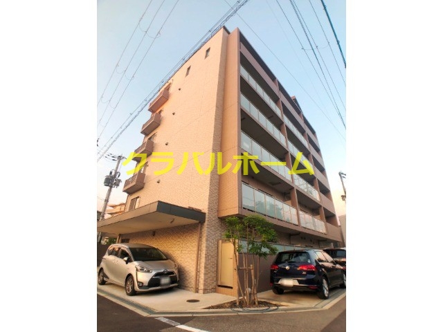 Ｇｒａｎｄ　ｔｏｉｔの外観