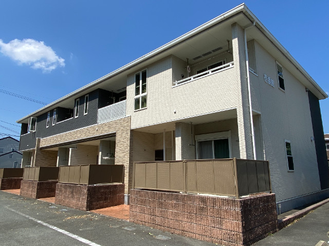 ルラーシュ壱番館