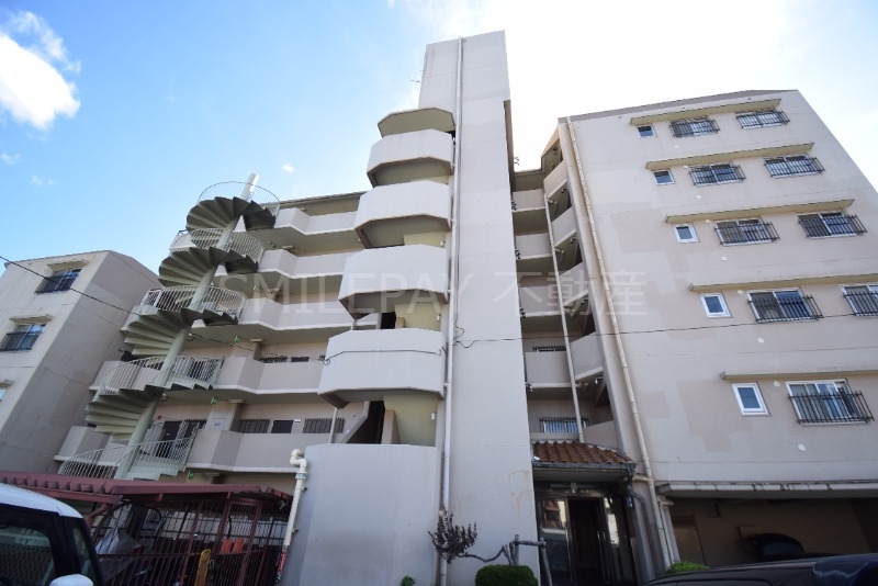 房王寺町２丁目マンションの外観
