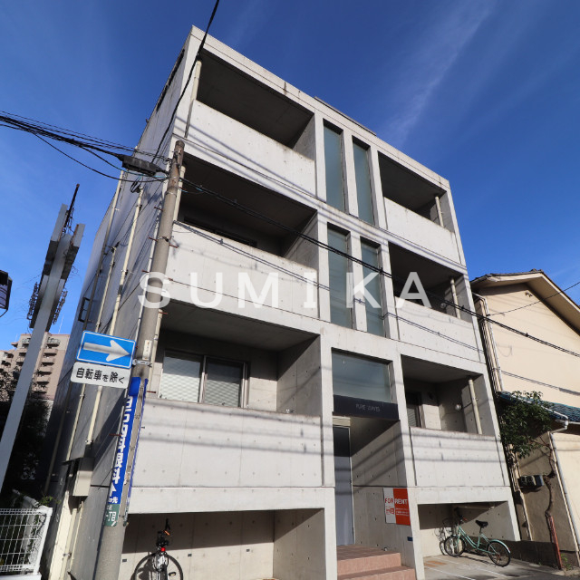 ＰＵＲＥ　ＬＥＡＶＥＳ