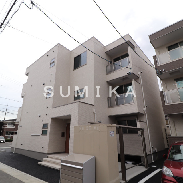 ＲＥＧＡＬＥＳＴ　ＯＫＡＹＡＭＡの外観