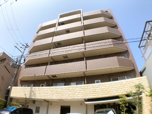 レシェンテ西梅田の外観 レシェンテ西梅田の外観