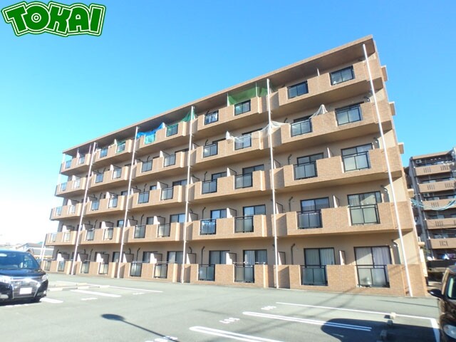 マンション太陽の外観