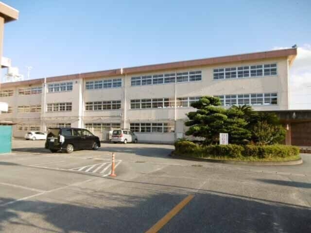 松阪市立中部中学校 松阪市立中部中学校