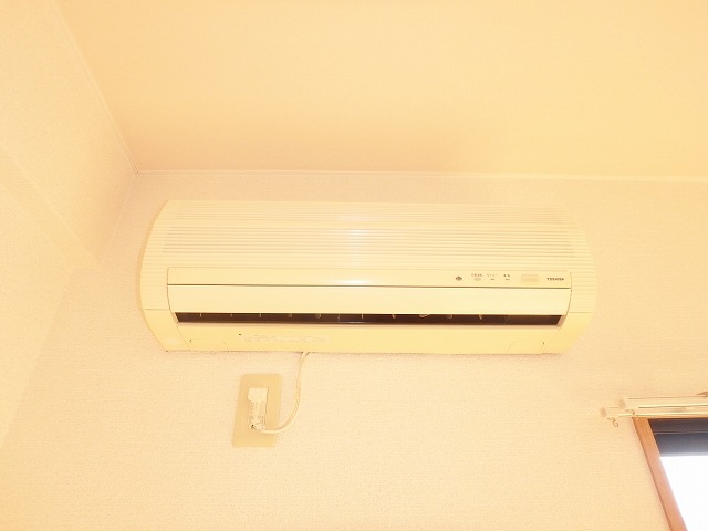 エアコン付きで夏も冬も快適です(イメージ) エアコン付きで夏も冬も快適です(イメージ)