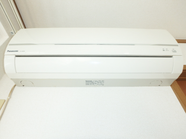 エアコン付きで夏も冬も快適♪ エアコン付きで夏も冬も快適♪