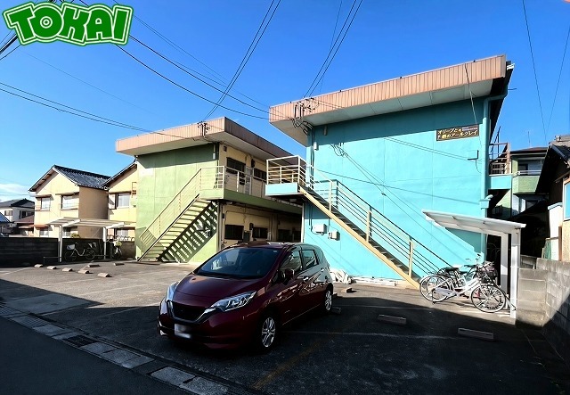 オリーブと朝のアールグレイの外観