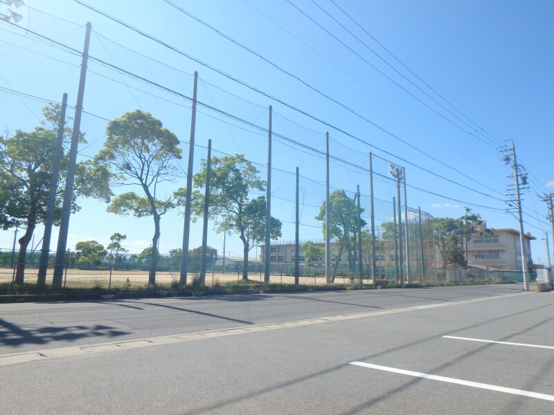 松阪市立三雲中学校 松阪市立三雲中学校