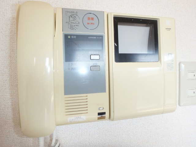 モニターホン付きで来客時も安心☆(イメージ) モニターホン付きで来客時も安心☆(イメージ)