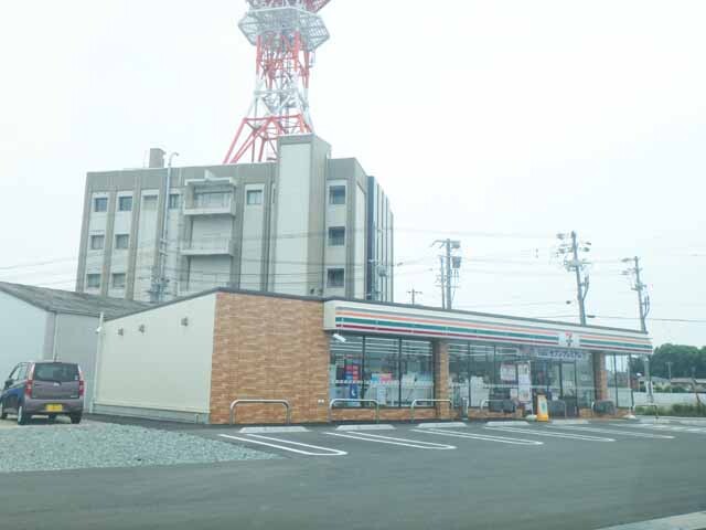 セブンイレブン 松阪荒木町店 セブンイレブン 松阪荒木町店