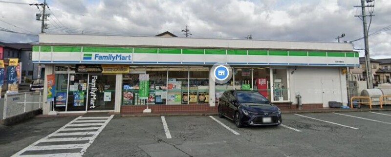 ファミリーマート松阪学園前店 ファミリーマート松阪学園前店