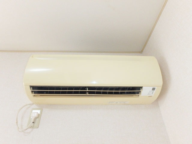 エアコン付きで夏も冬も快適♪ エアコン付きで夏も冬も快適♪