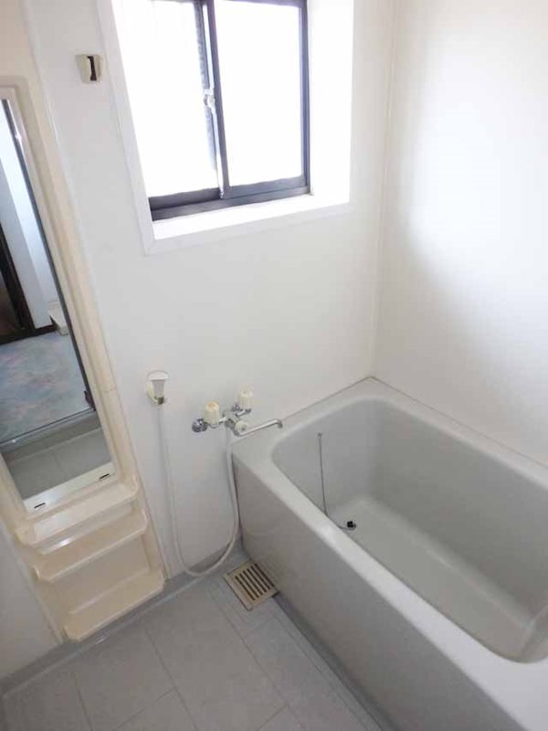 窓があって換気しやすいです♪ 窓があって換気しやすいです♪