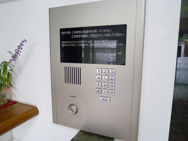 オートロック付きで防犯面も安心☆ オートロック付きで防犯面も安心☆