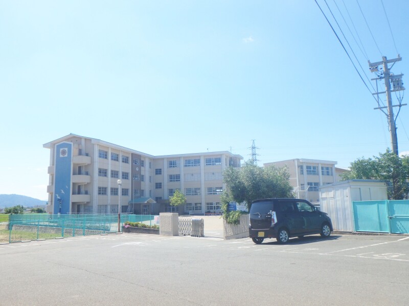 松阪市立港小学校 松阪市立港小学校