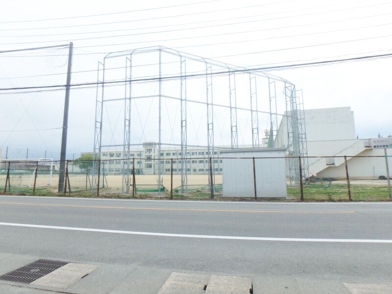 松阪市立鎌田中学校 松阪市立鎌田中学校
