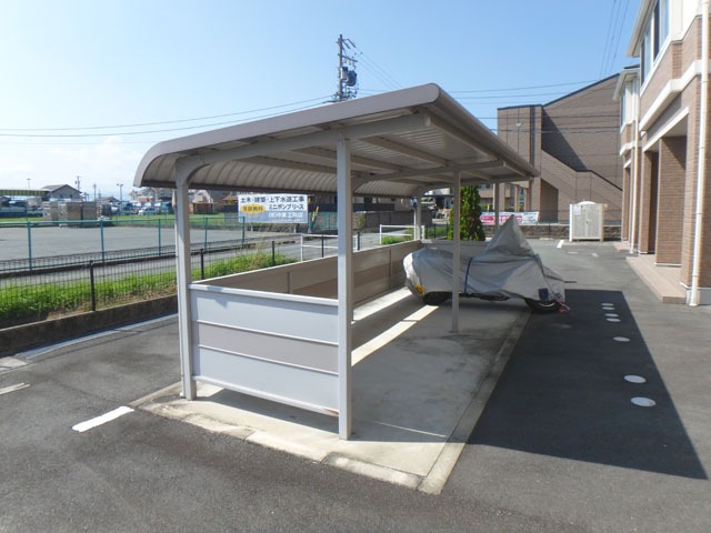 駐輪場 駐輪場