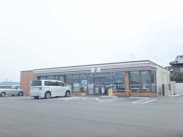セブンイレブン松阪船江町店 セブンイレブン松阪船江町店