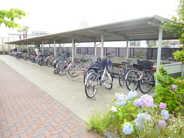 駐輪場 駐輪場