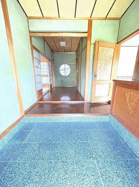 ファミリーに嬉しい広々玄関♪ ファミリーに嬉しい広々玄関♪